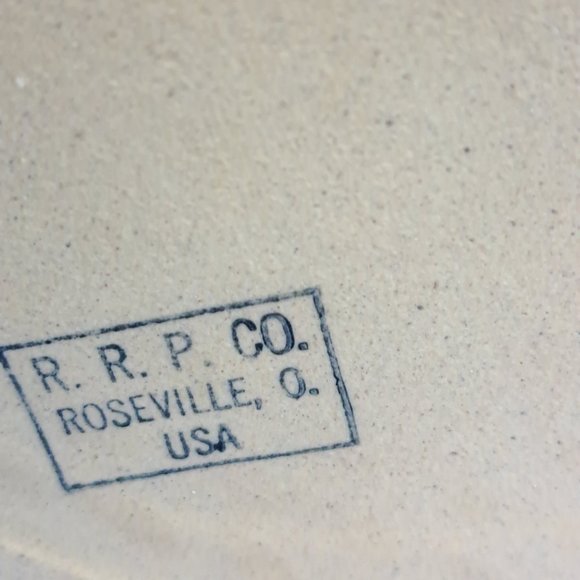 Mid Century Modern Pottery Bowl. - Picture 5 of 5